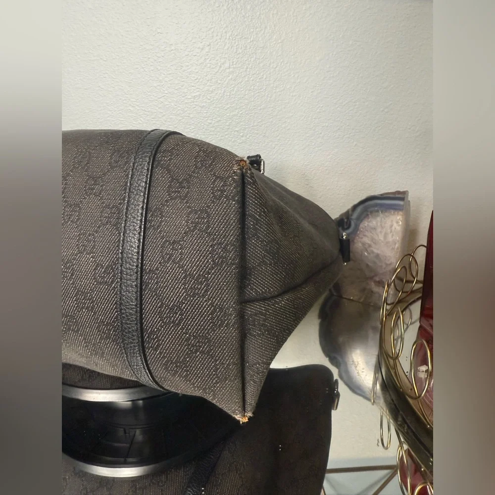 GUCCI Denim medium GG Joy Tote Bag - Picture 9 of 13